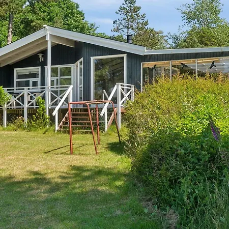 Marius - 30m From The Sea By Interhome Vakantiehuis *