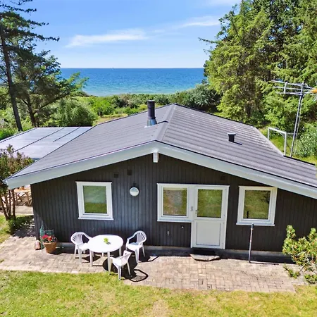 Vakantiehuis Marius - 30m From The Sea By Interhome Fårevejle